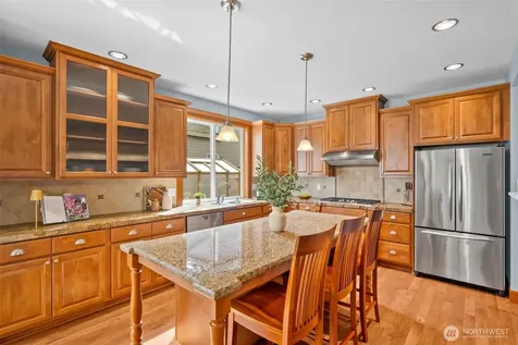 8835 NE 148th Place Kenmore WA 98028