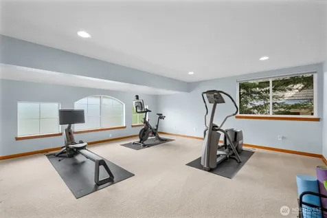 8835 NE 148th Place Kenmore WA 98028