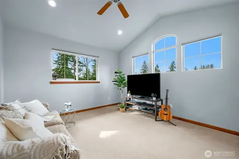 8835 NE 148th Place Kenmore WA 98028