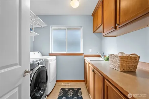 8835 NE 148th Place Kenmore WA 98028