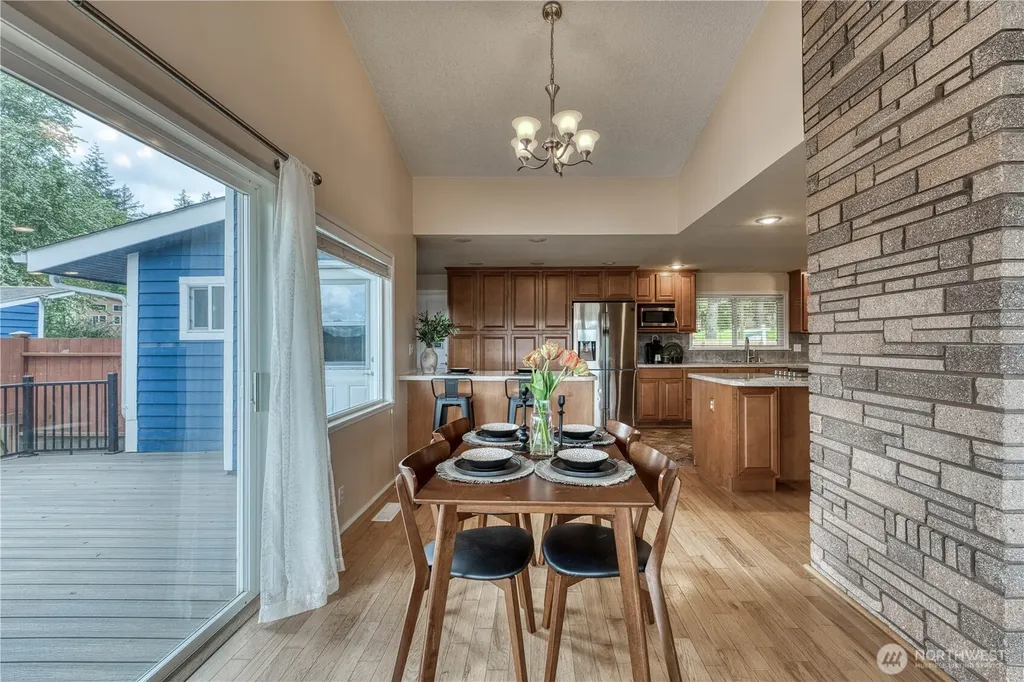 19656 Patriot Lane NW Poulsbo WA 98370