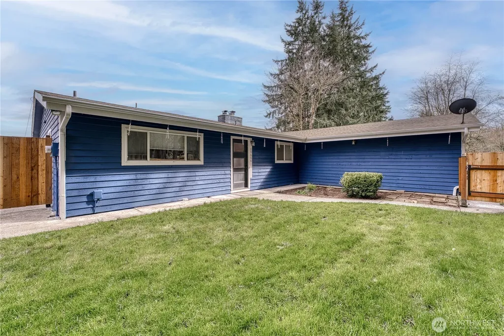 19656 Patriot Lane NW Poulsbo WA 98370