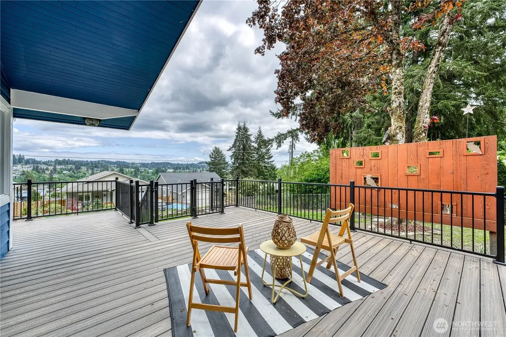 19656 Patriot Lane NW Poulsbo WA 98370