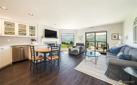 100 Lake Chelan Shores Drive Chelan WA 98816