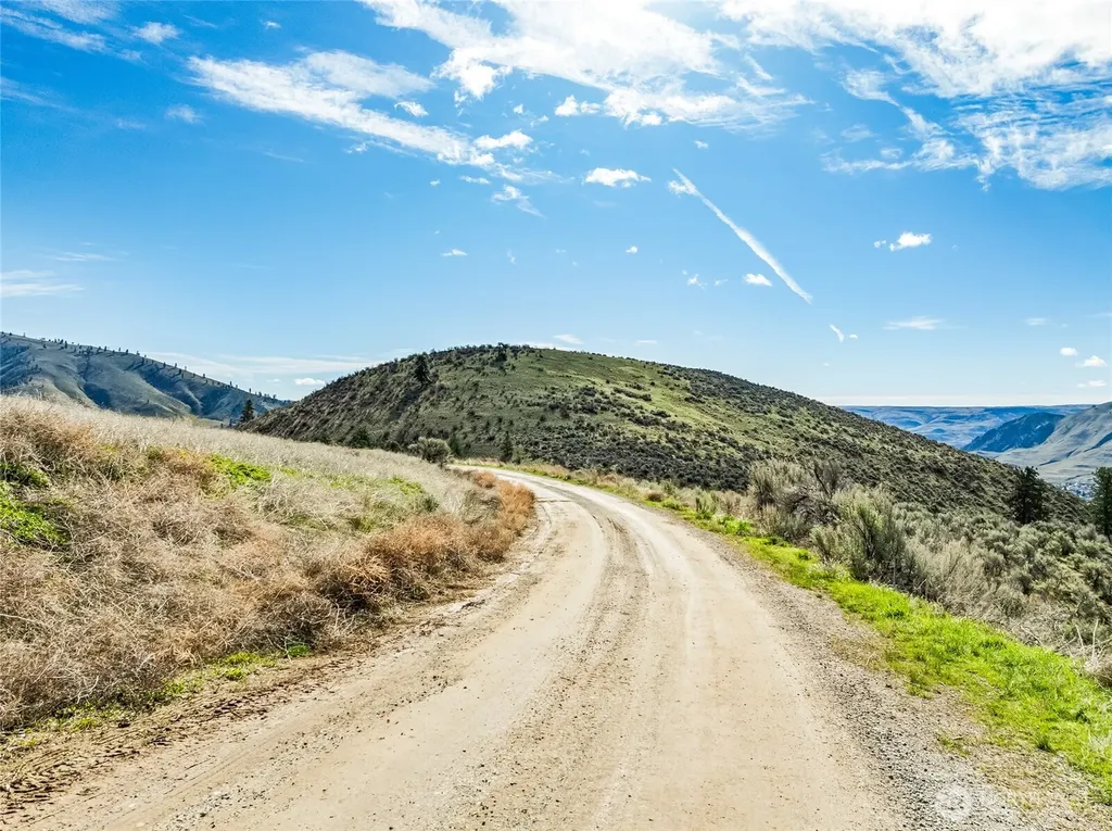 0 Skyfall Lane Chelan WA 98816
