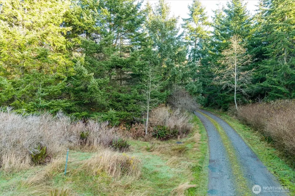 261 Aloha Place Coupeville WA 98239