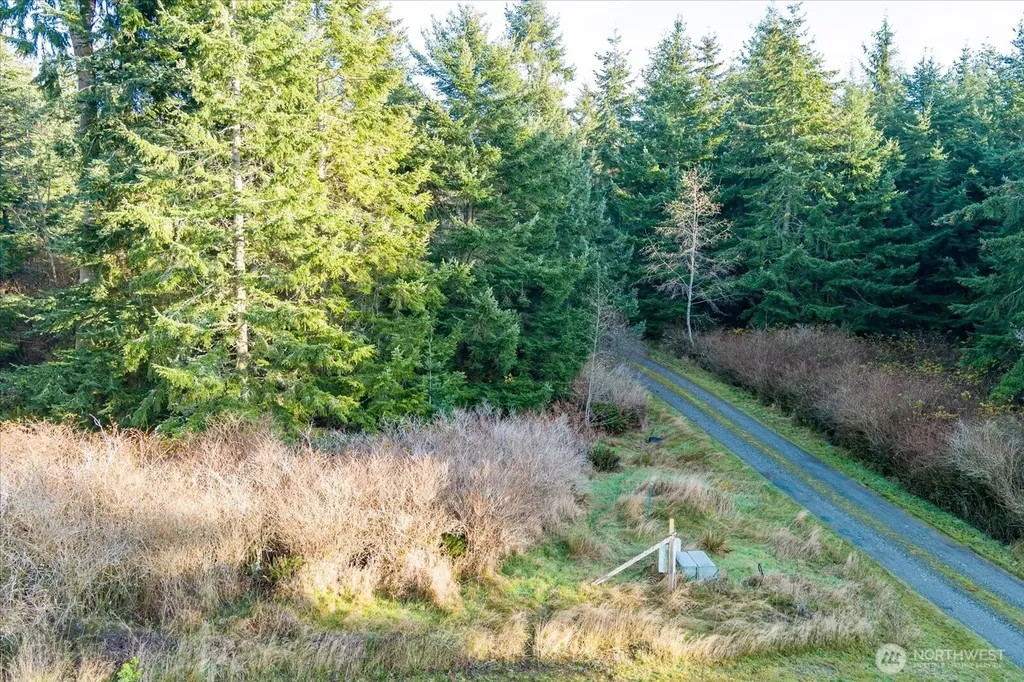261 Aloha Place Coupeville WA 98239