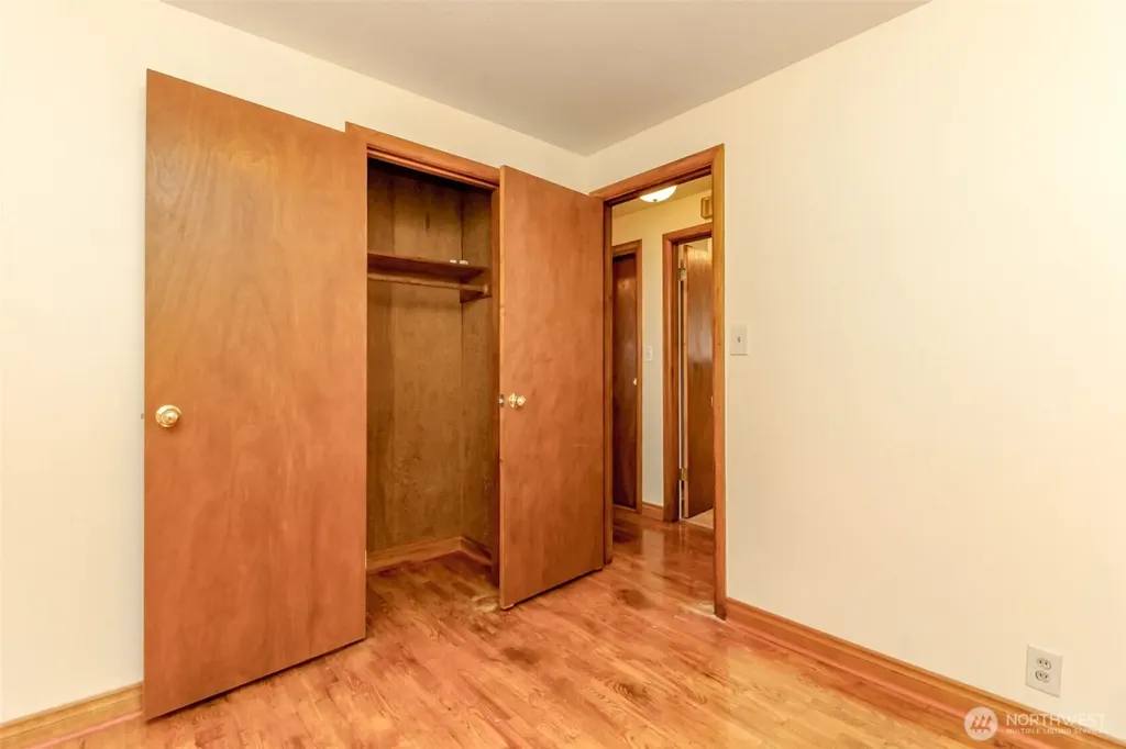 1317 Stillwell Street NE Olympia WA 98516