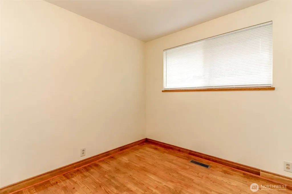 1317 Stillwell Street NE Olympia WA 98516