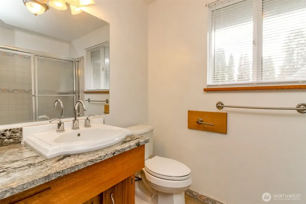1317 Stillwell Street NE Olympia WA 98516