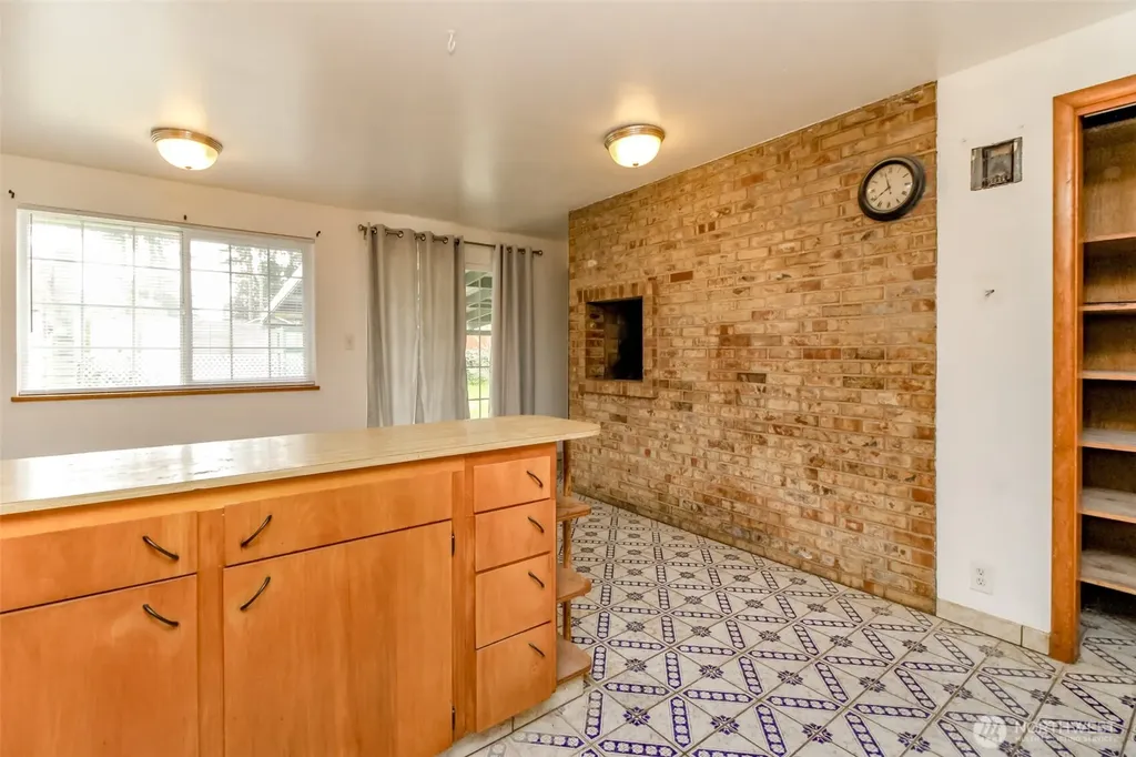 1317 Stillwell Street NE Olympia WA 98516