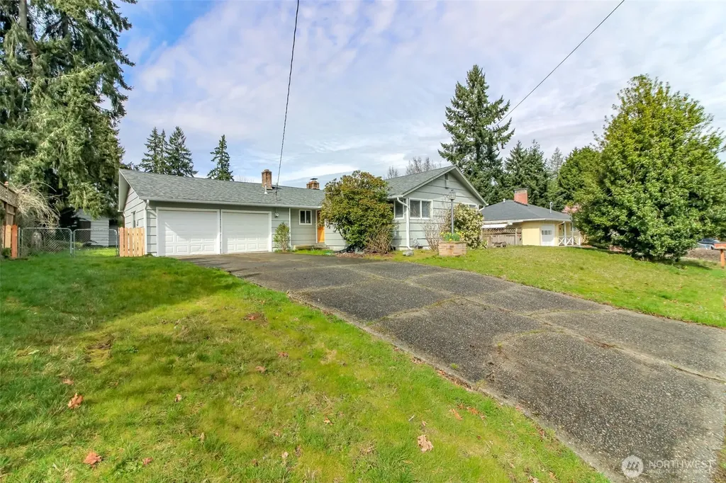 1317 Stillwell Street NE Olympia WA 98516