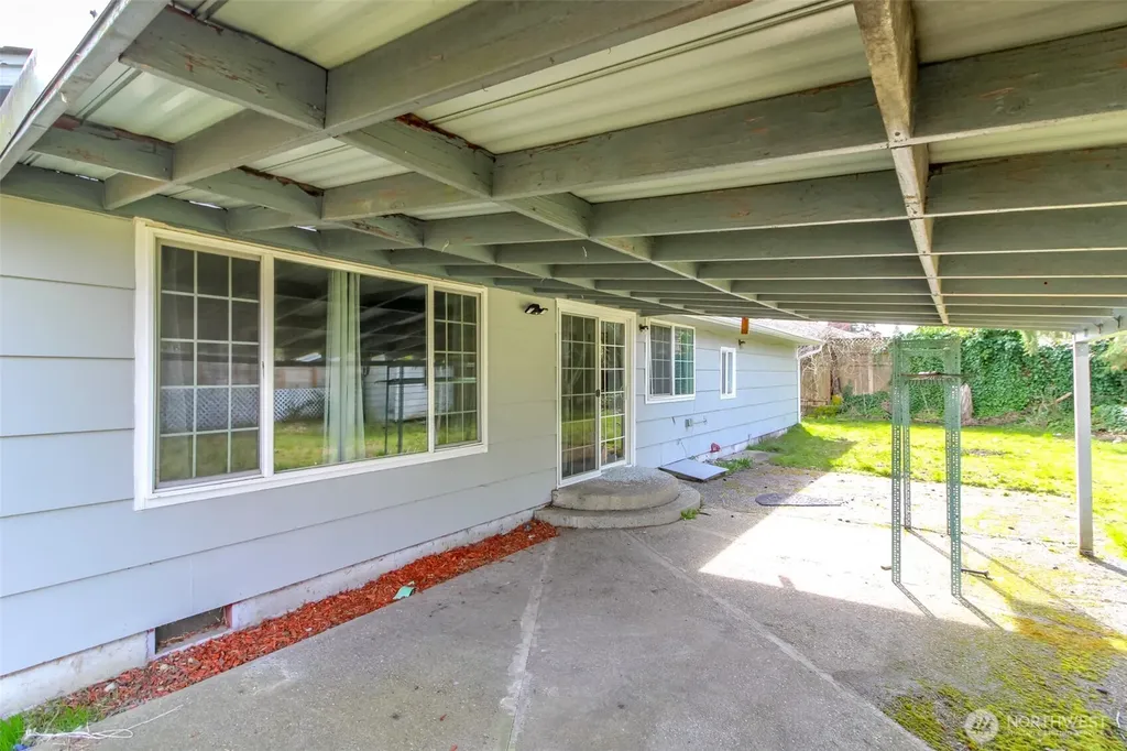 1317 Stillwell Street NE Olympia WA 98516