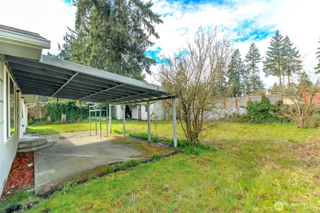 1317 Stillwell Street NE Olympia WA 98516