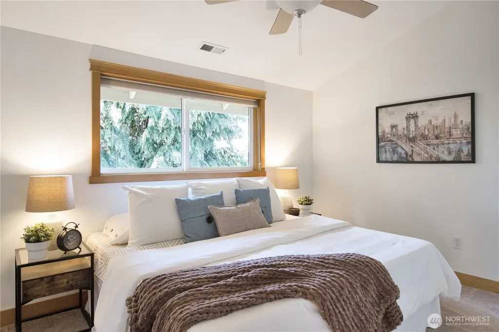 8515 Stone Avenue N Seattle WA 98103