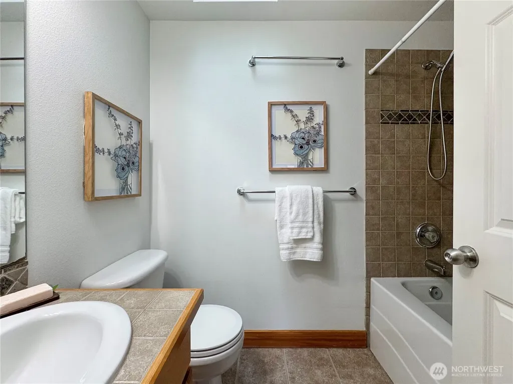 8515 Stone Avenue N Seattle WA 98103