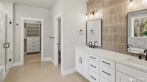 3525 173rd Place SW Lynnwood WA 98037