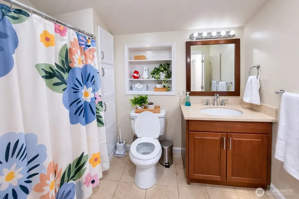 7417 NE 170th Street Kenmore WA 98028