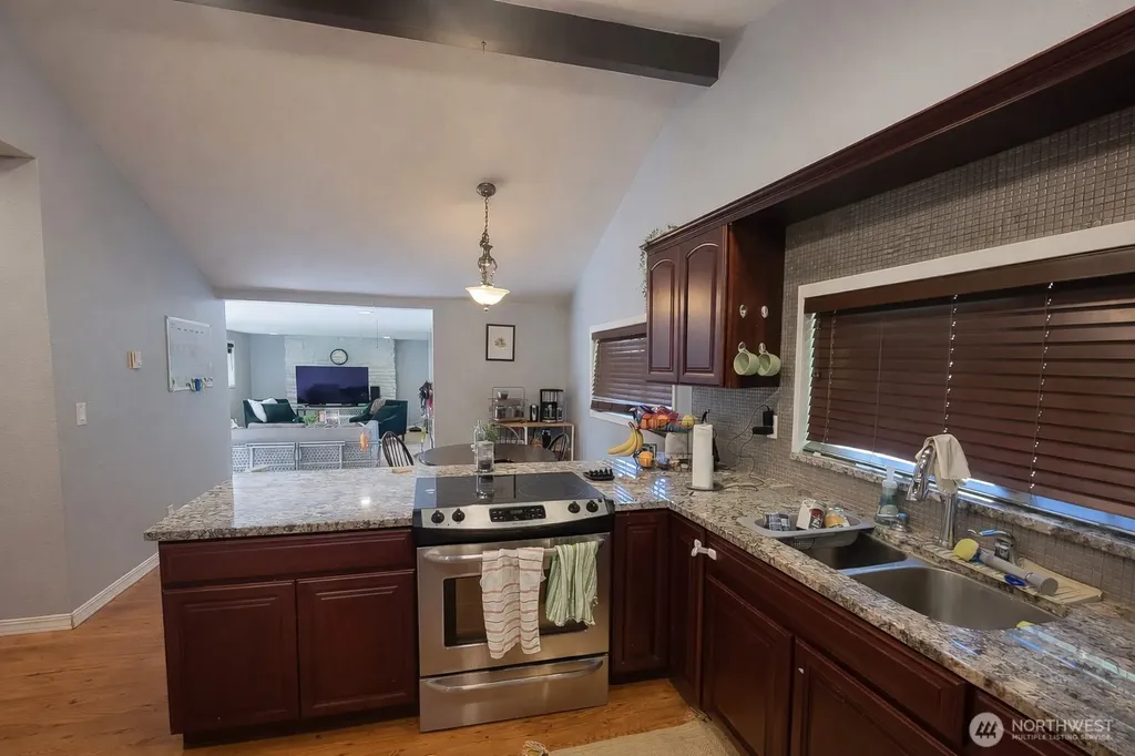 7417 NE 170th Street Kenmore WA 98028