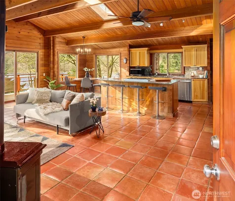 8121 SW 222nd Place Vashon WA 98070
