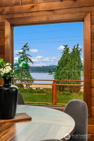 8121 SW 222nd Place Vashon WA 98070