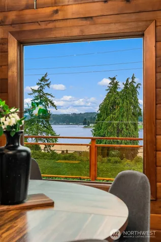 8121 SW 222nd Place Vashon WA 98070