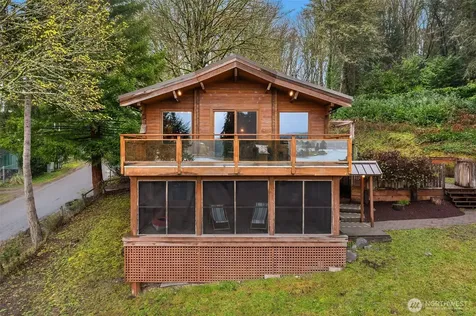 8121 SW 222nd Place Vashon WA 98070
