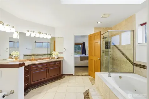 13945 SE 159th Place Renton WA 98058