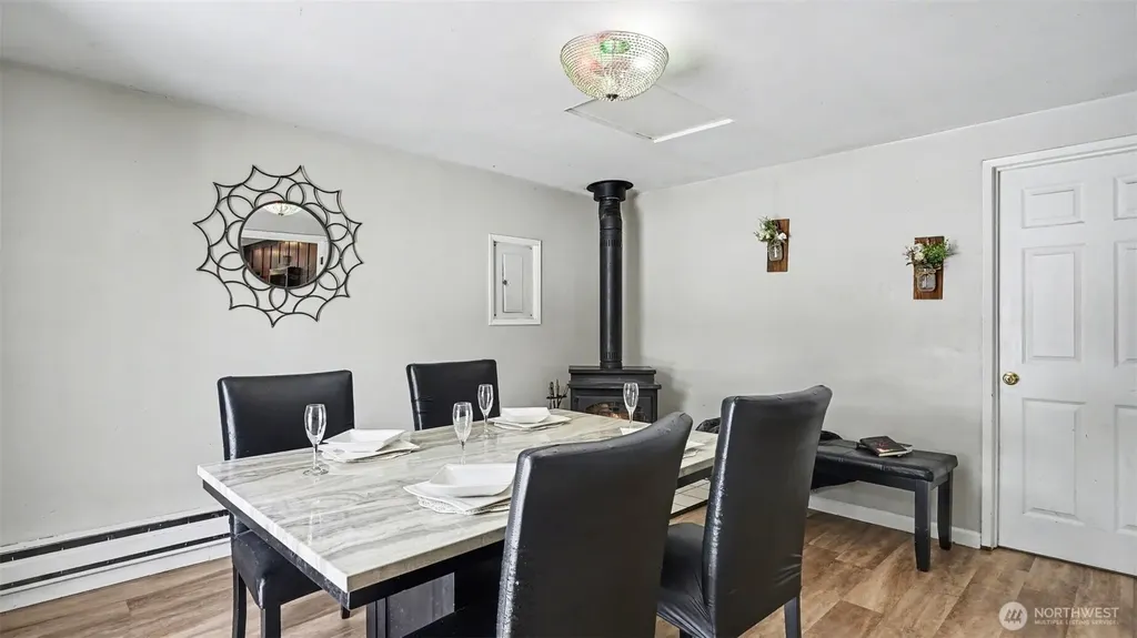 20005 14th Avenue S Seatac WA 98198