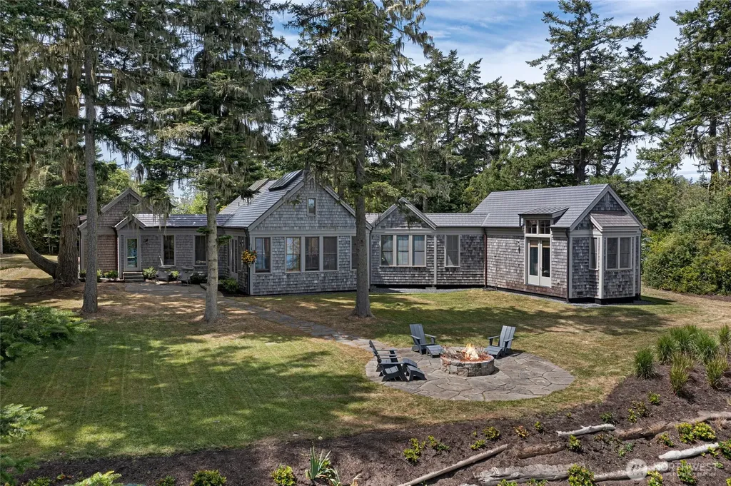 16 Bayshore Road Friday Harbor WA 98250