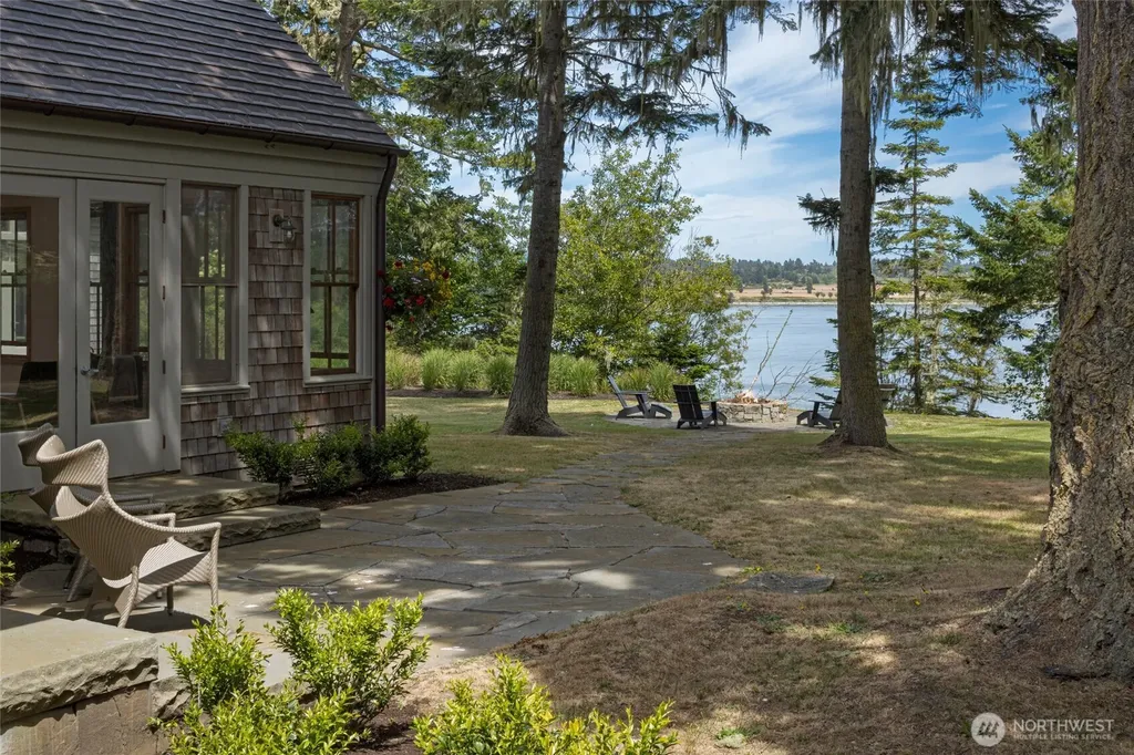 16 Bayshore Road Friday Harbor WA 98250