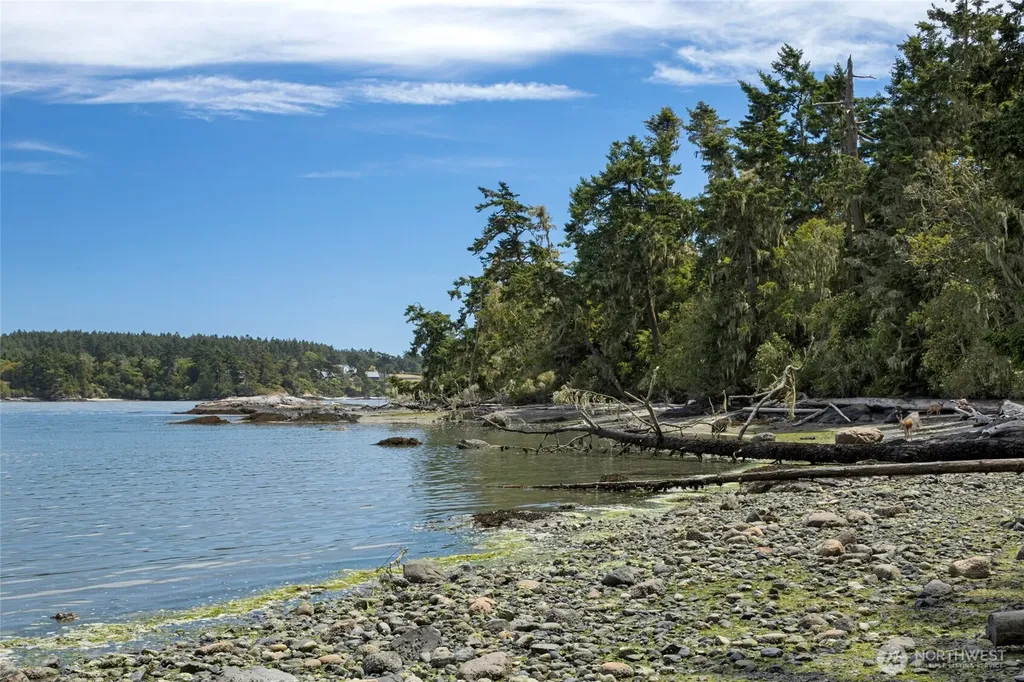 16 Bayshore Road Friday Harbor WA 98250