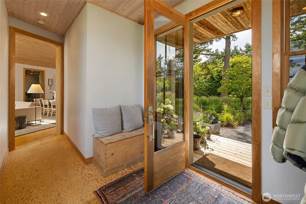 16 Bayshore Road Friday Harbor WA 98250