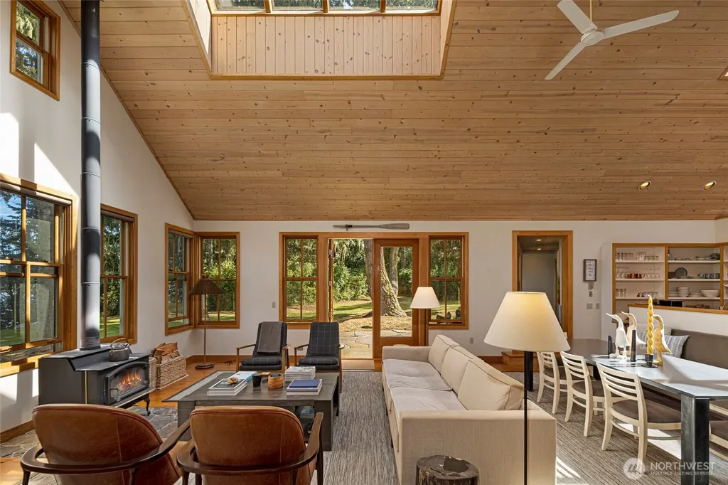 16 Bayshore Road Friday Harbor WA 98250