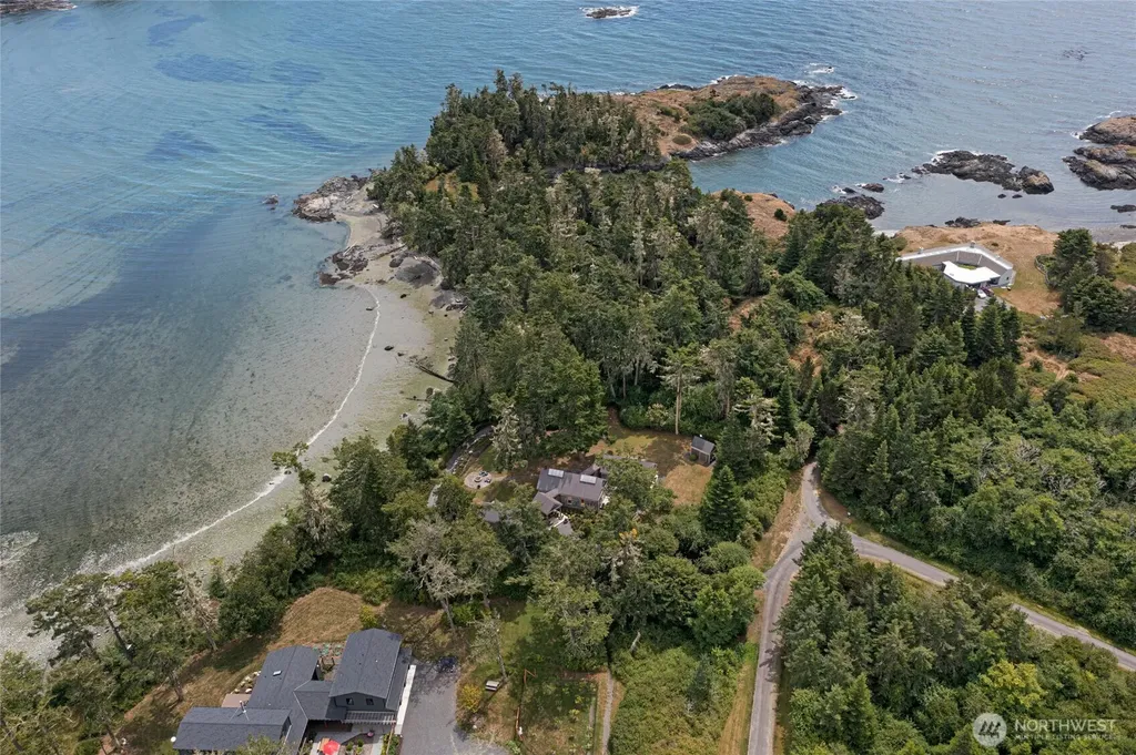 16 Bayshore Road Friday Harbor WA 98250