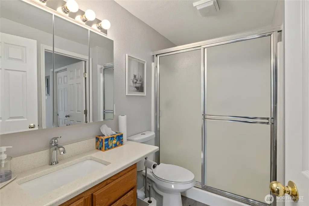 8903 Crescent Bar Road NW Quincy WA 98848
