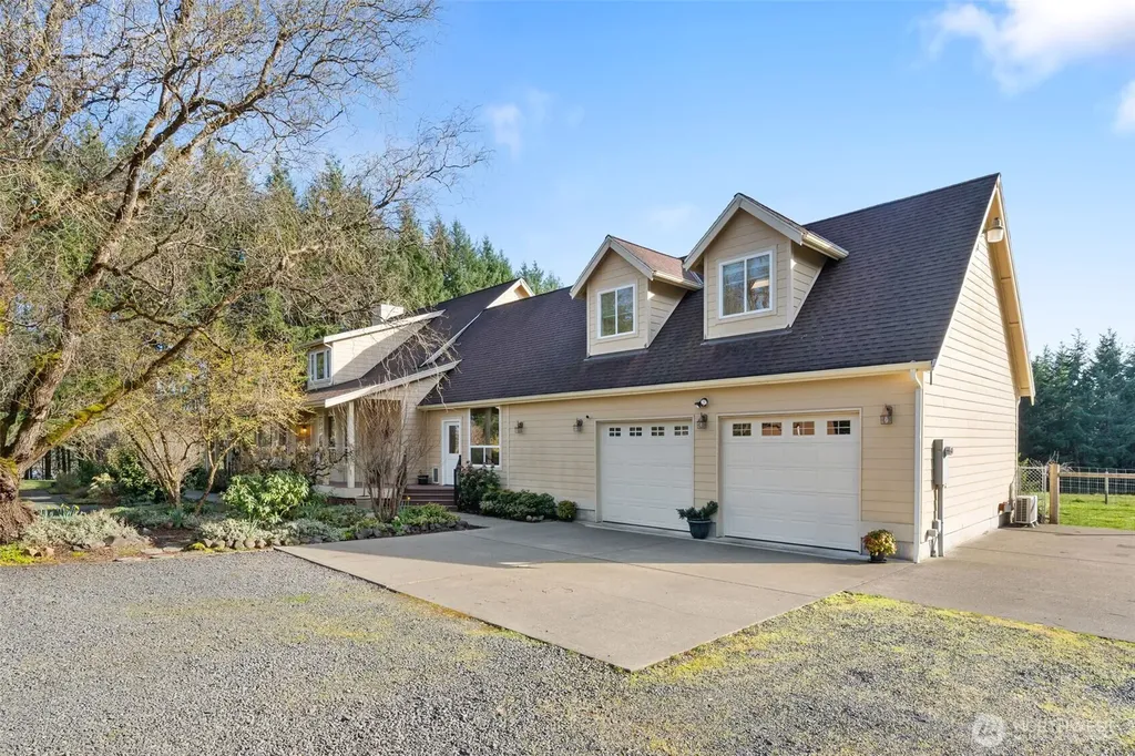 301 Russell Road Winlock WA 98596
