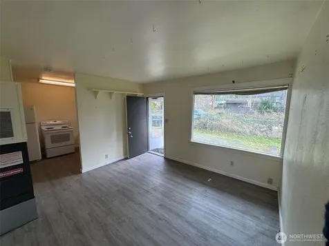 10908 Valley Avenue E Puyallup WA 98372