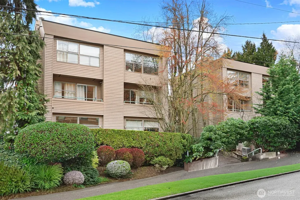 2829 Franklin Avenue E Seattle WA 98102