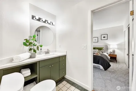 2829 Franklin Avenue E Seattle WA 98102
