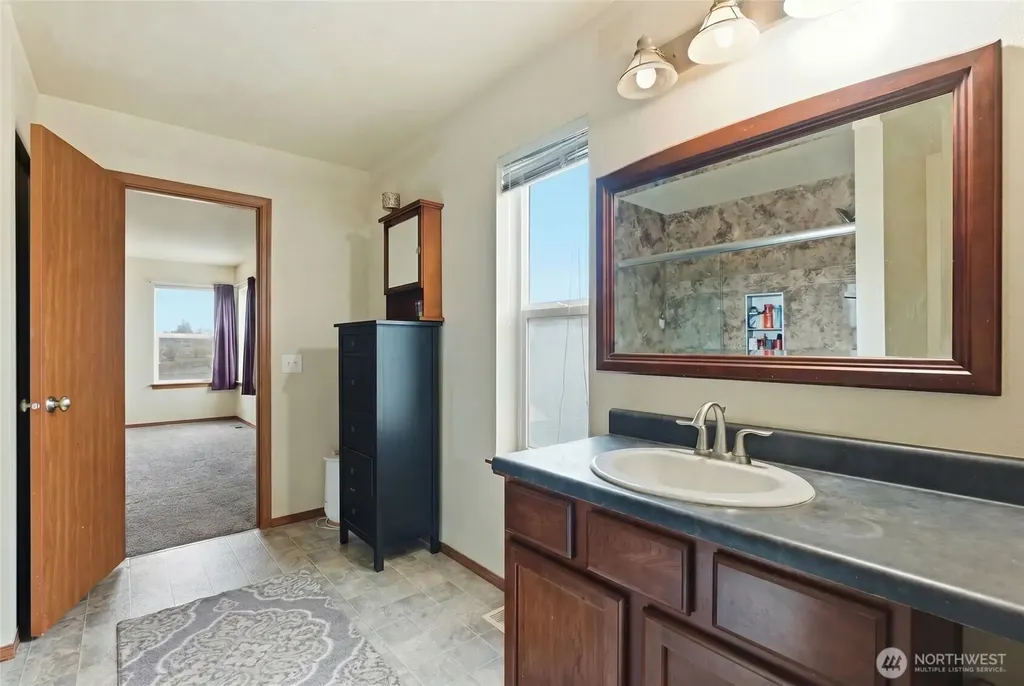 14839 99th Way SE Yelm WA 98597