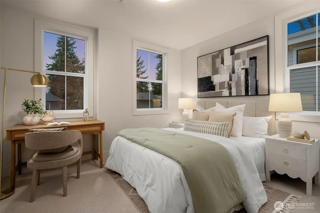 10612 NE 54th Lane Kirkland WA 98033