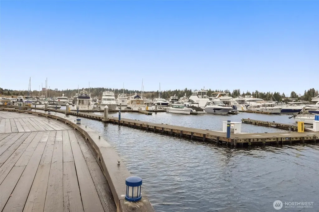 10612 NE 54th Lane Kirkland WA 98033