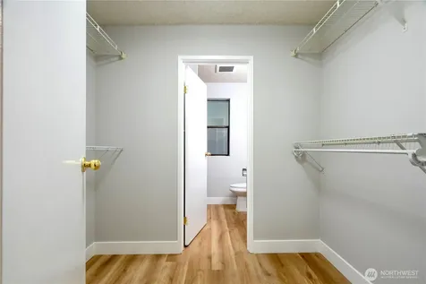 10401 NE 32nd Place Bellevue WA 98004