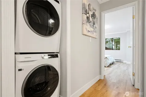 10401 NE 32nd Place Bellevue WA 98004