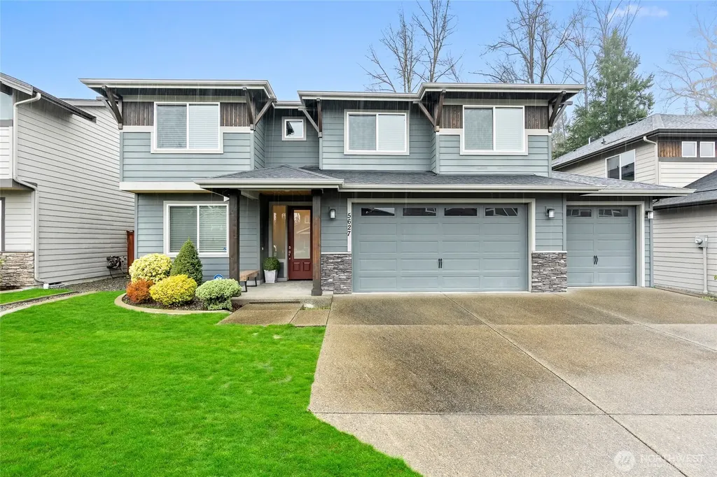 5627 145th Street Ct E Puyallup WA 98375