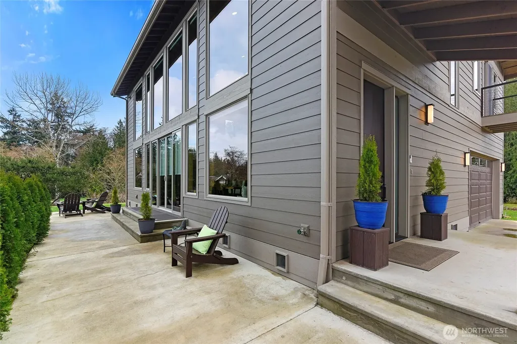7618 NE Zachariasen Court Hansville WA 98340