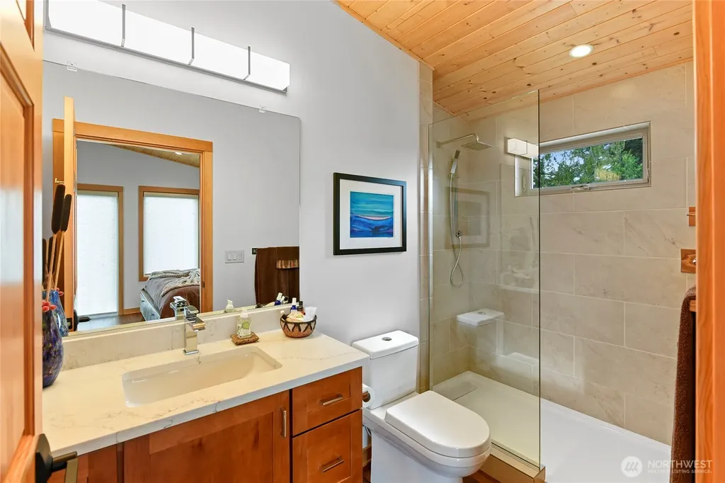 7618 NE Zachariasen Court Hansville WA 98340