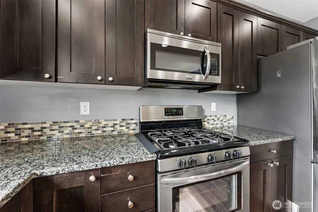8022 175th Street Ct E Puyallup WA 98375