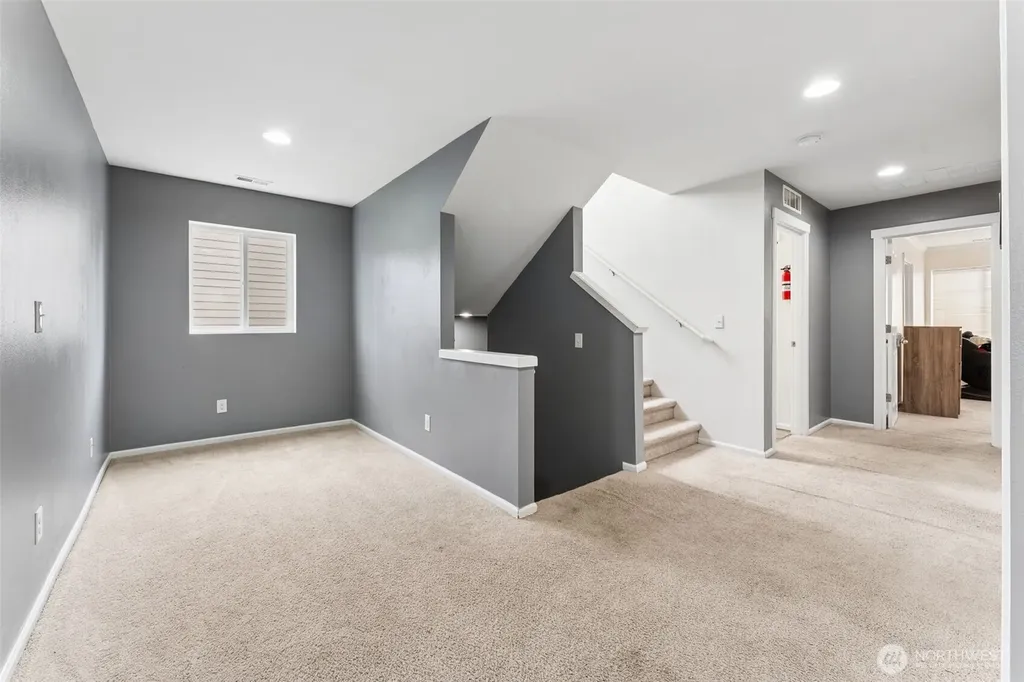 8022 175th Street Ct E Puyallup WA 98375